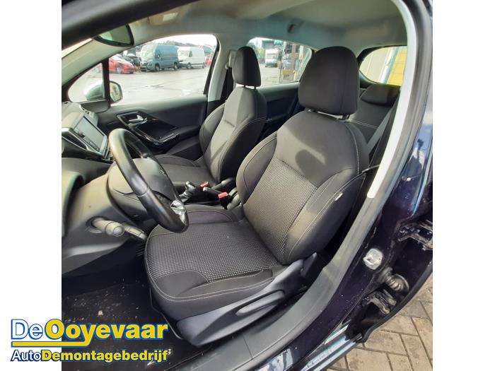 Peugeot 208 I 1.2 Vti 12V PureTech 82 Sloopvoertuig (2016, Blauw)