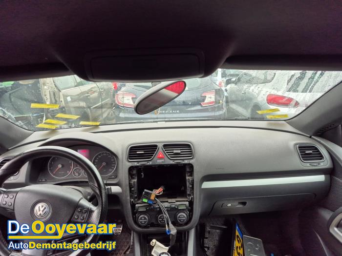 Volkswagen Scirocco 2.0 TSI 16V Sloopvoertuig (2009, Zwart)