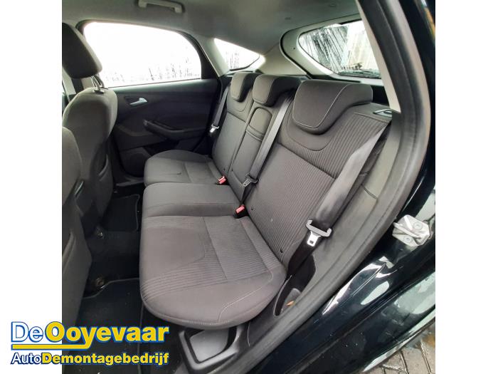Ford Focus 3 1.0 Ti-VCT EcoBoost 12V 100 Skrotfordon (2013, ZWART)