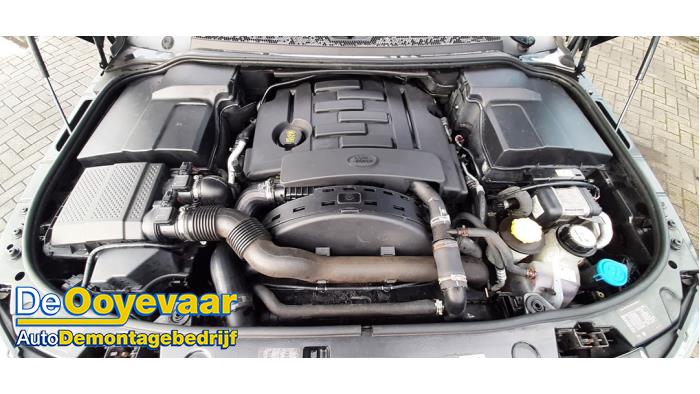 Landrover Discovery IV 3.0 SD V6 24V Skrotfordon (2011, METALLIC ZWART)