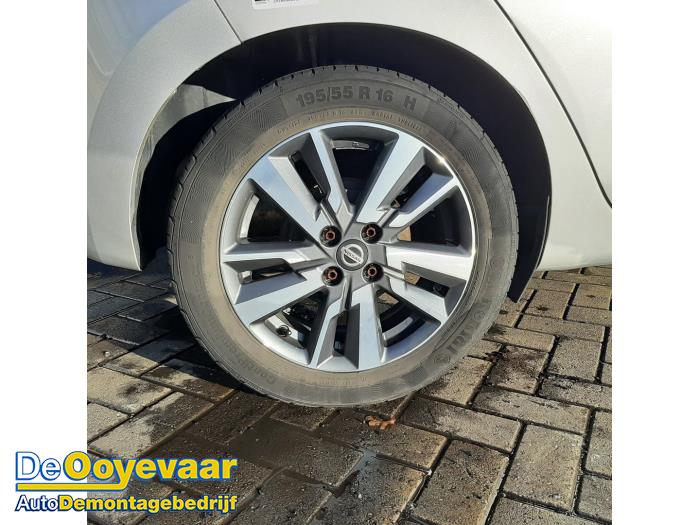 Nissan Micra 0.9 IG-T 12V Sloopvoertuig (2018, Grijs)