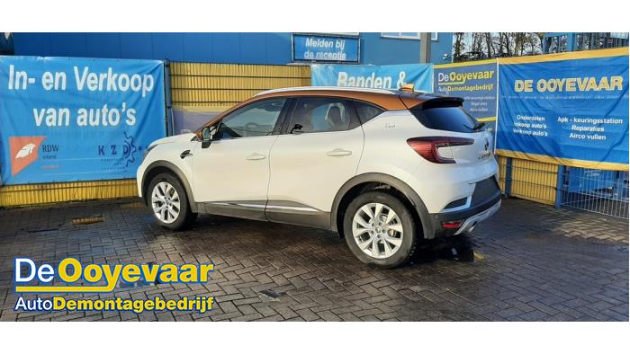 Renault Captur II 1.3 TCE 130 16V Samochód złomowany (2021, Metalik, Bialy, Pomaranczowy)