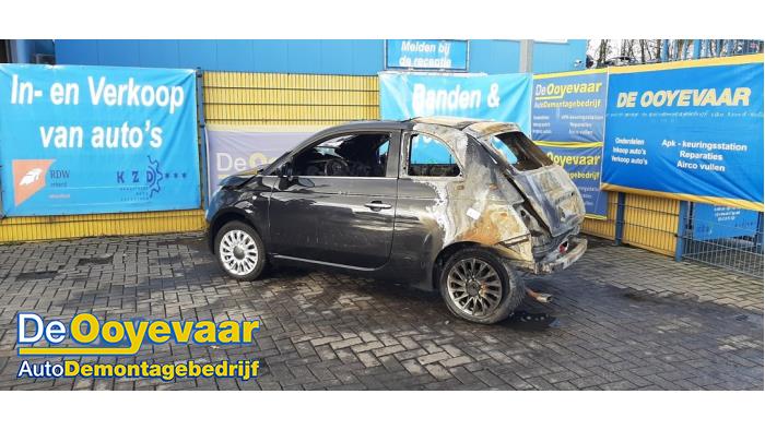 Fiat 500 0.9 TwinAir 80 Sloopvoertuig (2017, Zwart)