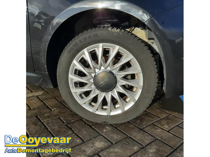 Fiat 500 0.9 TwinAir 80 Sloopvoertuig (2017, Zwart)