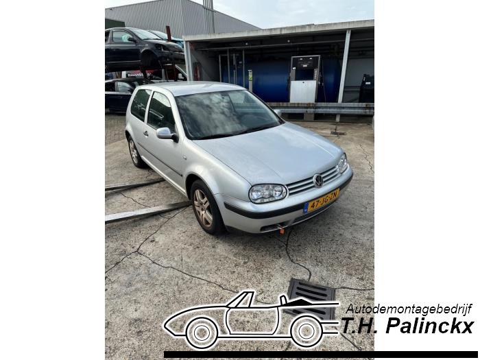 Volkswagen Golf IV 1.4 16V Salvage vehicle (2002, Gray)