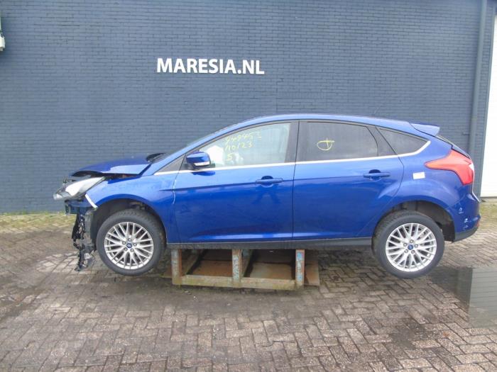 Ford Focus 3 1.0 Ti-VCT EcoBoost 12V 100 Skrotfordon (2014, BLAUW)