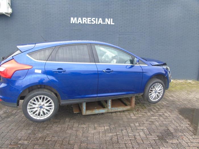 Ford Focus 3 1.0 Ti-VCT EcoBoost 12V 100 Skrotfordon (2014, BLAUW)