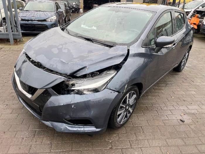 Nissan Micra Skrotfordon (2019, GRIJS)