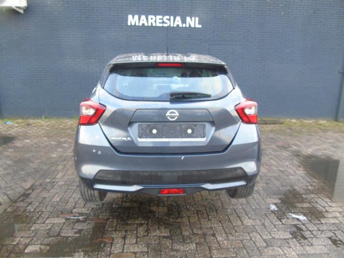 Nissan Micra Skrotfordon (2019, GRIJS)