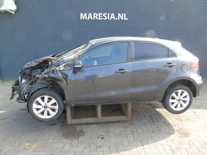Kia Rio III 1.4 CRDi 16V Sloopvoertuig (2016, Grafiet)