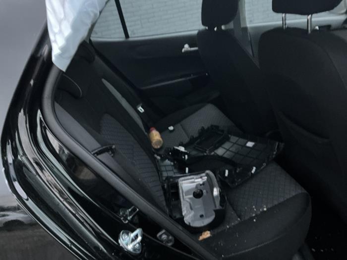 Kia Picanto 1.0 DPI 12V Skrotfordon (2025, ZWART)