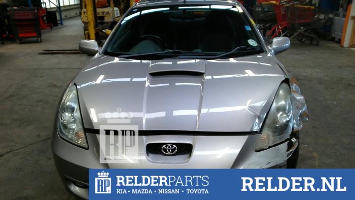 Toyota Celica 1.8 16V VVTL-i TS Skrotfordon (2004, GRIJS)