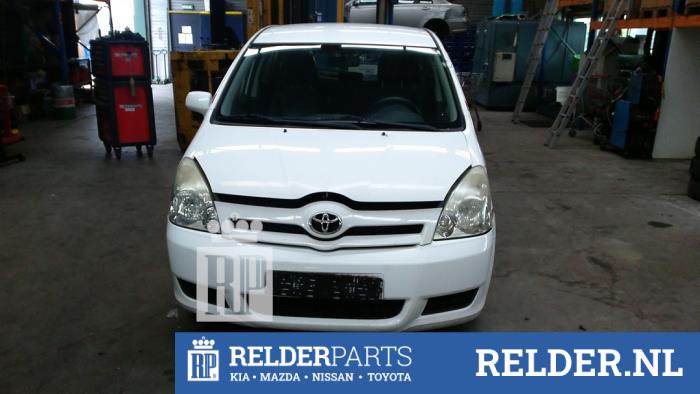 Toyota Corolla Verso 1.6 16V VVT-i Sloopvoertuig (2004, Wit)