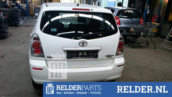 Toyota Corolla Verso 1.6 16V VVT-i Sloopvoertuig (2004, Wit)