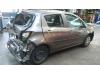 Toyota Yaris III 1.33 16V Dual VVT-I Sloopvoertuig (2016, Grijs)