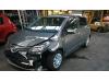 Toyota Yaris III 1.33 16V Dual VVT-I Sloopvoertuig (2016, Grijs)