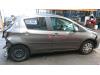 Toyota Yaris III 1.33 16V Dual VVT-I Sloopvoertuig (2016, Grijs)