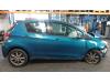 Toyota Yaris III 1.33 16V Dual VVT-I Sloopvoertuig (2013, Blauw)