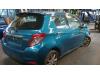 Toyota Yaris III 1.33 16V Dual VVT-I Sloopvoertuig (2013, Blauw)