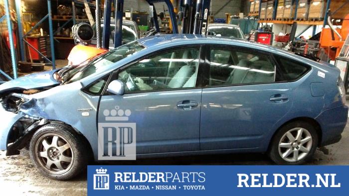 Toyota Prius 1.5 16V Skrotfordon (2009, BLAUW 8S2)