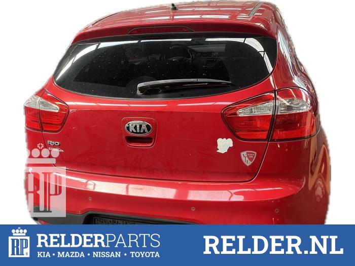 Kia Rio III 1.4 CVVT 16V Skrotfordon (2013, ROOD BEG)