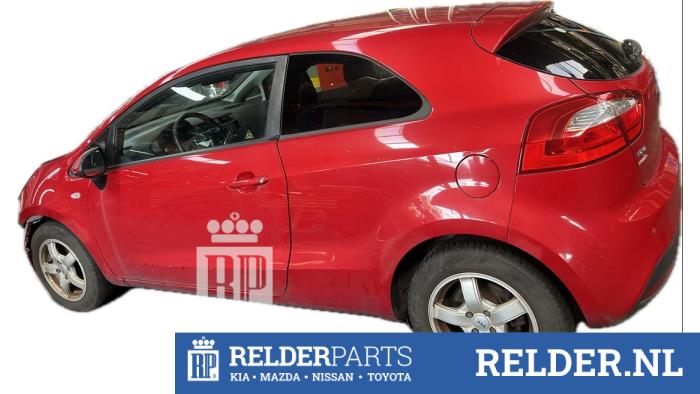 Kia Rio III 1.4 CVVT 16V Skrotfordon (2013, ROOD BEG)