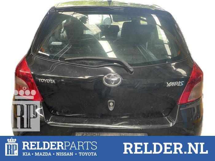 Toyota Yaris II 1.3 16V VVT-i Sloopvoertuig (2008, Zwart)