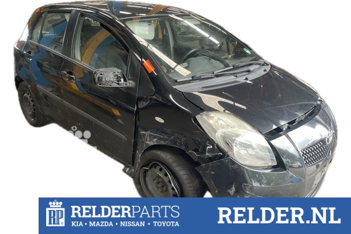 Toyota Yaris II 1.3 16V VVT-i Sloopvoertuig (2008, Zwart)