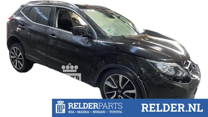 Nissan Qashqai 1.6 DIG-T 163 16V Sloopvoertuig (2017, Zwart)