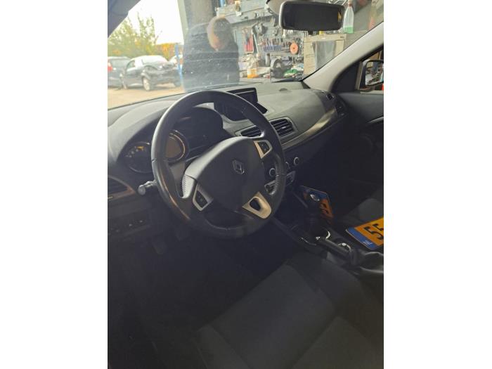 Renault Megane III Grandtour 1.2 16V TCE 115 Vehículo de desguace (2012, Negro)