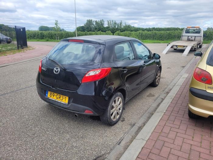 Mazda 2 1.3 16V S-VT High Power Skrotfordon (2008, ZWART)