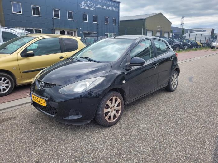 Mazda 2 1.3 16V S-VT High Power Skrotfordon (2008, ZWART)