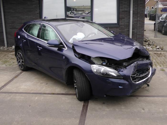 Volvo V40 2.0 D2 16V Sloopvoertuig (2015, Blauw)