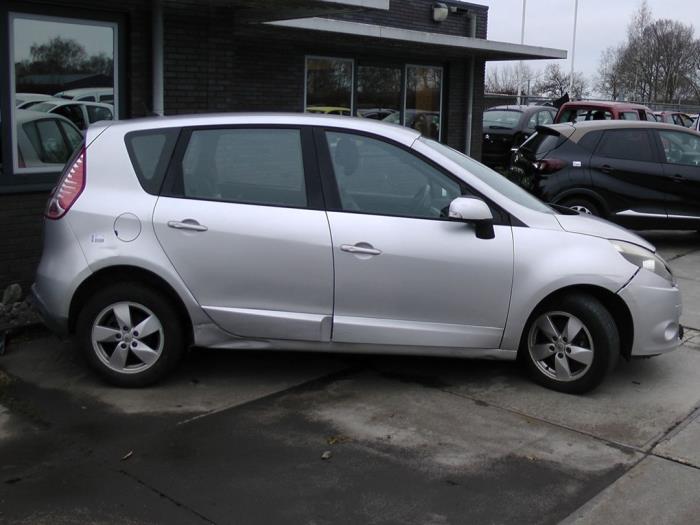 Renault Scénic III 2.0 16V CVT Sloopvoertuig (2011, Grijs)