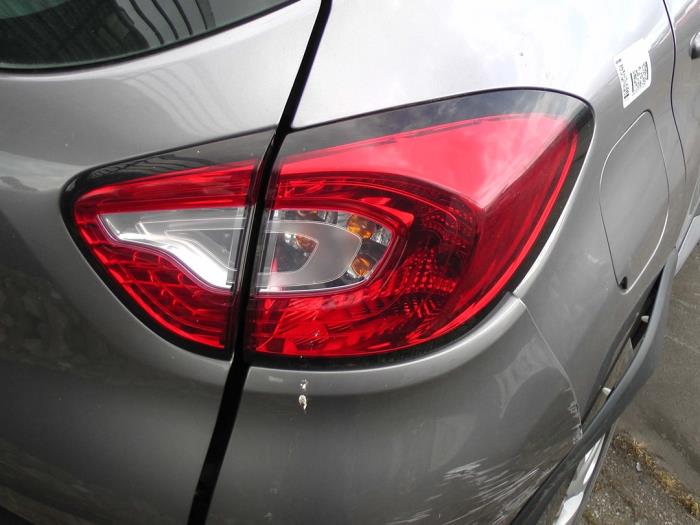 Renault Captur 0.9 Energy TCE 12V Sloopvoertuig (2017, Grijs)