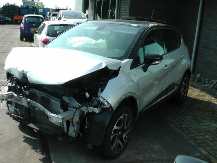Renault Captur 1.2 TCE 16V EDC Sloopvoertuig (2017, Grijs)