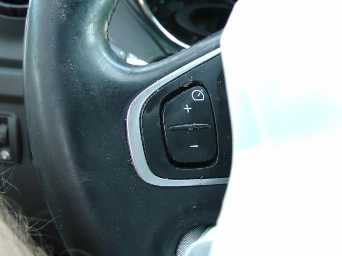 Renault Captur 1.2 TCE 16V EDC Sloopvoertuig (2017, Grijs)