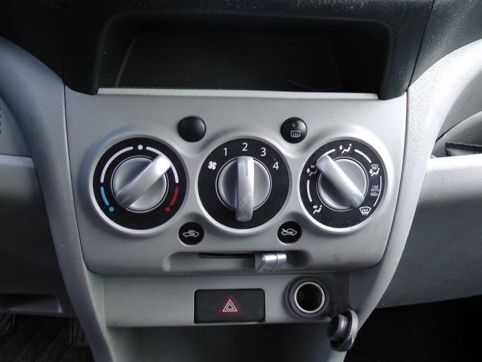 Nissan Pixo 1.0 12V Sloopvoertuig (2009, Zwart)