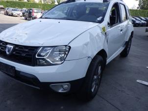 Dacia Duster 1.6 SCe 115 16V  (Skrot)
