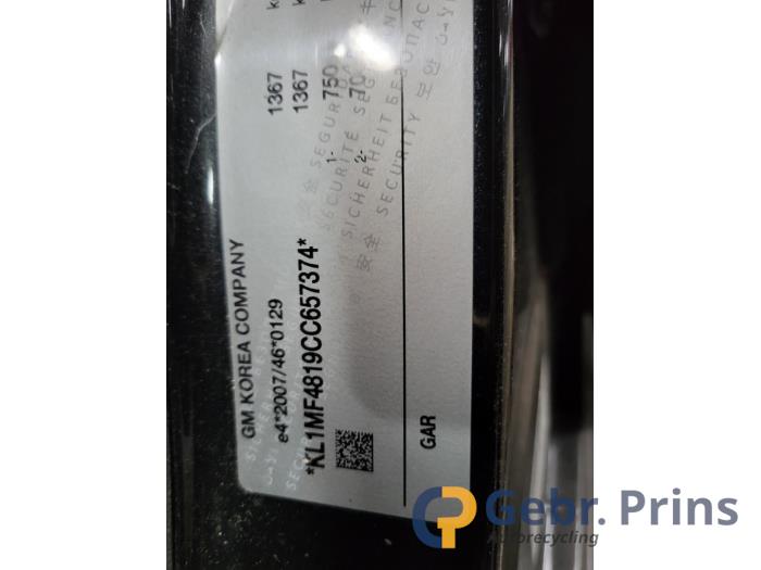 Chevrolet Spark 1.0 16V Bifuel Skrotfordon (2013, ZWART)