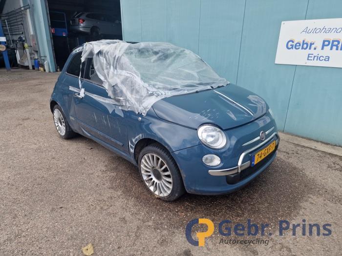 Fiat 500 1.2 Skrotfordon (2008, BLAUW)