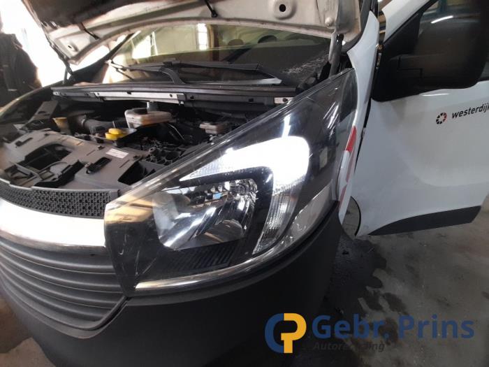 Opel Vivaro 1.6 CDTI BiTurbo 120 Sloopvoertuig (2016, Graniet)