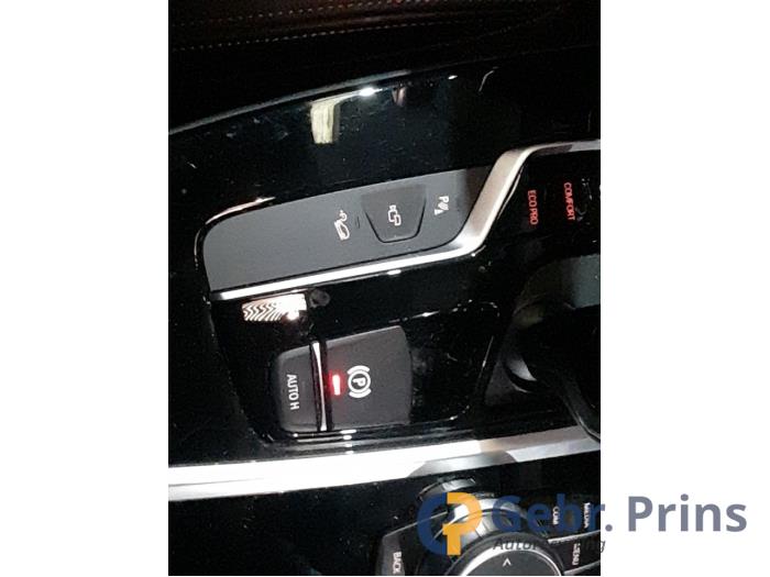 BMW X4 M40i 3.0 TwinPower Turbo 24V Skrotfordon (2021, DONKER BLAUW)