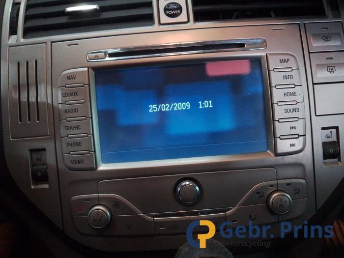 Ford Kuga I 2.5t AWD 20V Skrotfordon (2009, BLAUW)