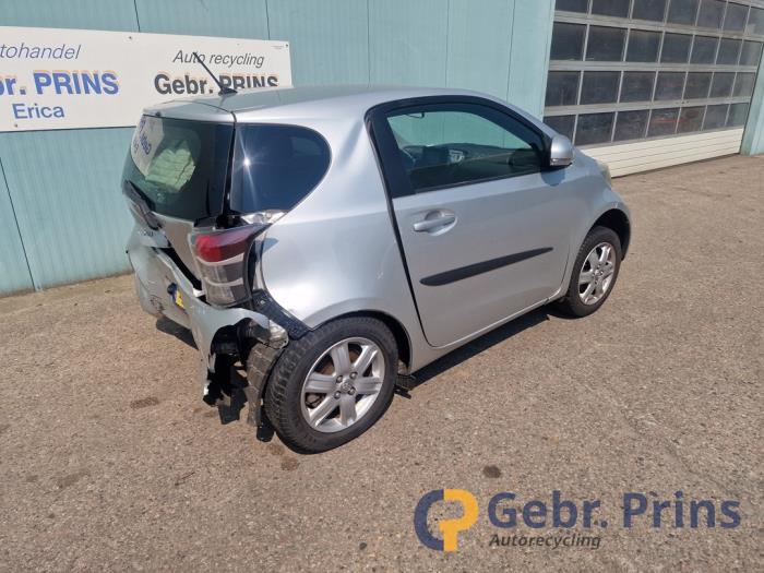 Toyota iQ 1.0 12V VVT-i Sloopvoertuig (2009, Grijs)