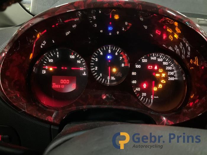 Seat Leon 2.0 TFSI 16V Skrotfordon (2006, ZWART)