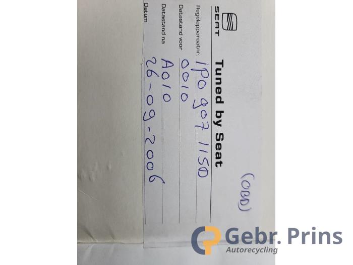 Seat Leon 2.0 TFSI 16V Skrotfordon (2006, ZWART)