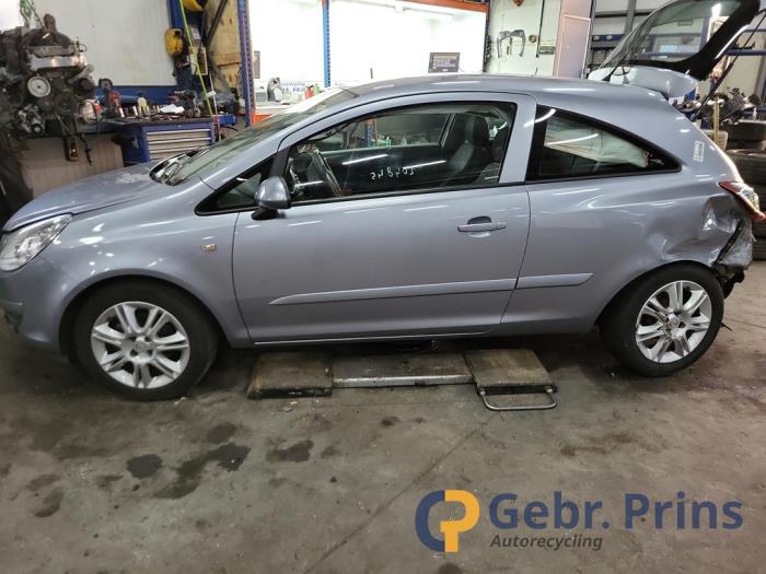 Opel Corsa D 1.2 16V Skrotfordon (2006, GRIJS)