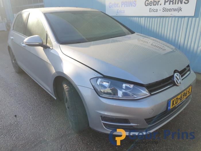 Volkswagen Golf VII 1.2 TSI 16V Skrotfordon (2016, GRIJS)