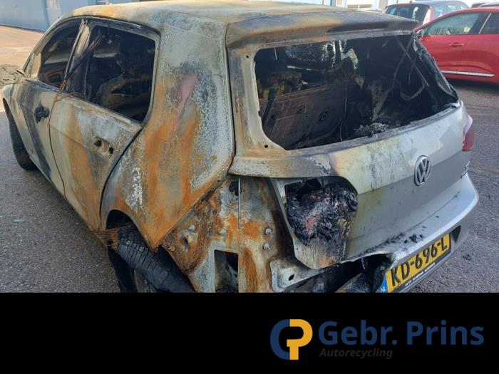 Volkswagen Golf VII 1.2 TSI 16V Skrotfordon (2016, GRIJS)